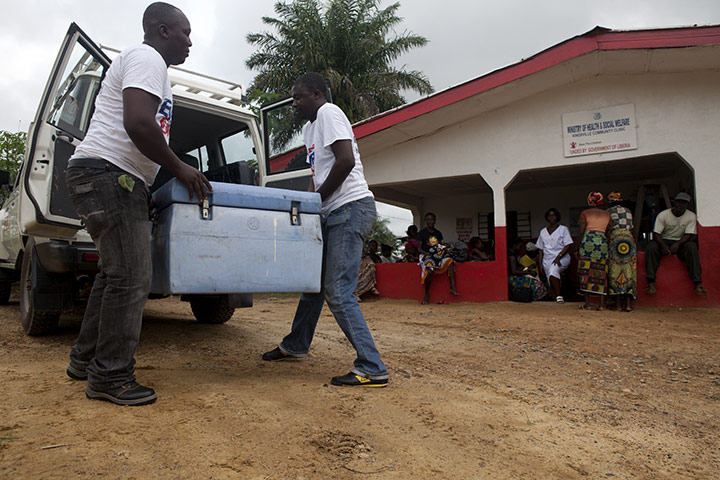 Vaccination: in Liberia