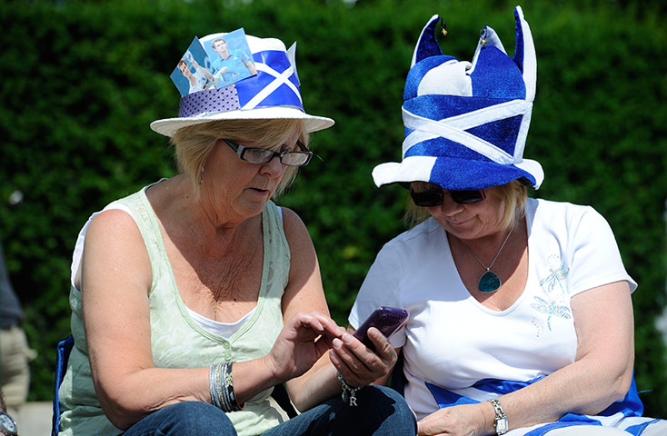 Wimbledon day 11: Tennis fans on Murray Mount