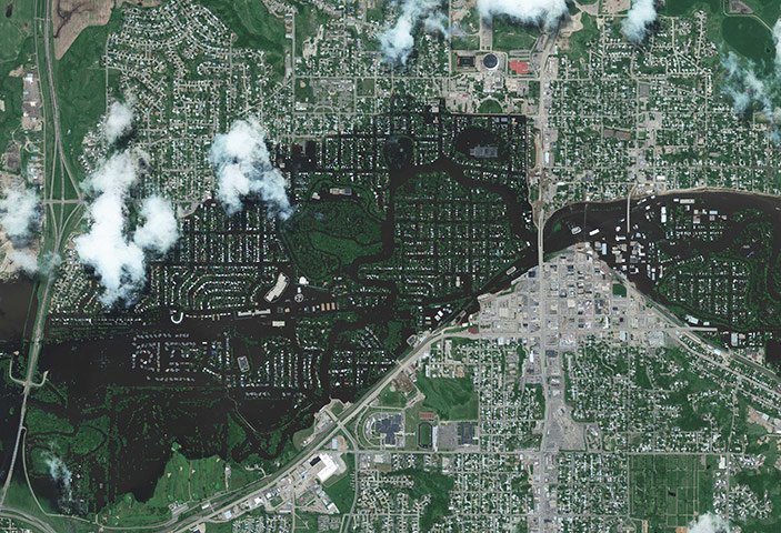 Satellite Eye on Earth: flooding due to the cresting of the Souris River in Minot