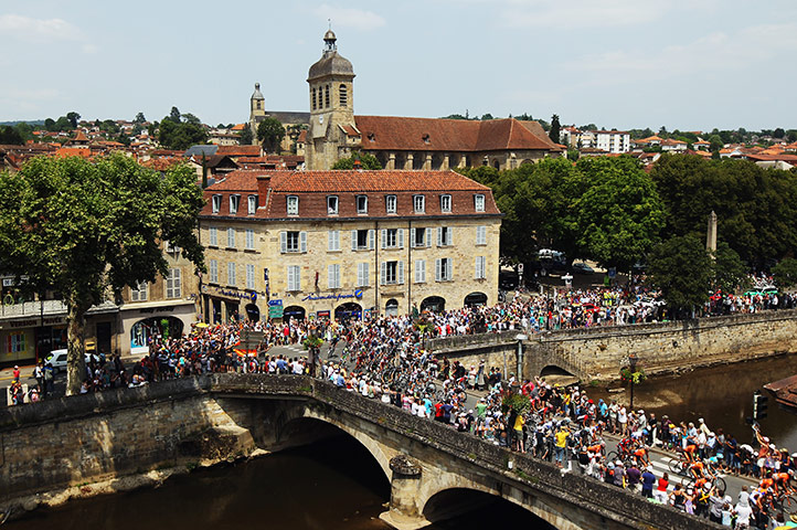 sport: Le Tour de France 2011 - Stage Ten