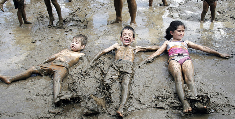 Mud day in Westland: Mud day in Westland