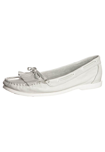 Flat Loafers: ZALANDO