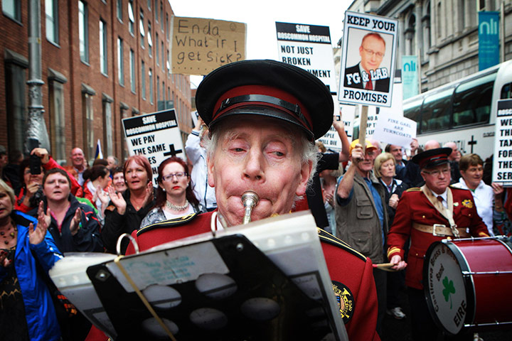 Week in Business: Protestors against the cuts at Roscommon Hospital, Dublin