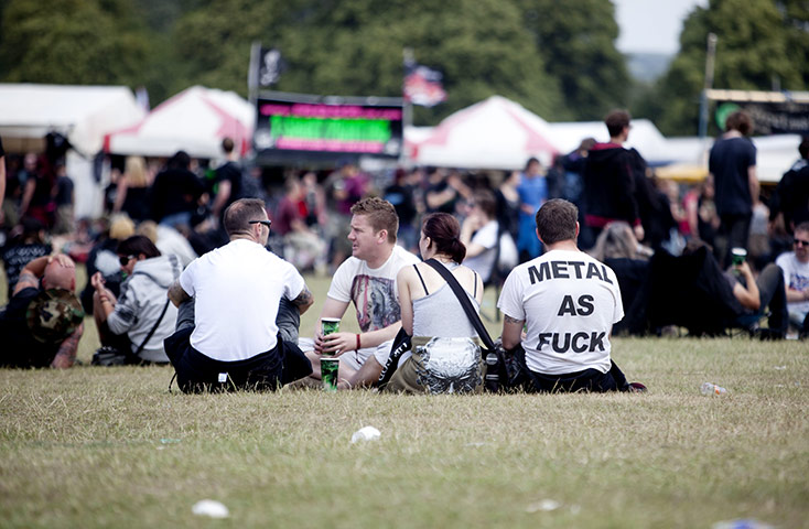 Sonisphere Festival: Festival goers enjoy the sunshine