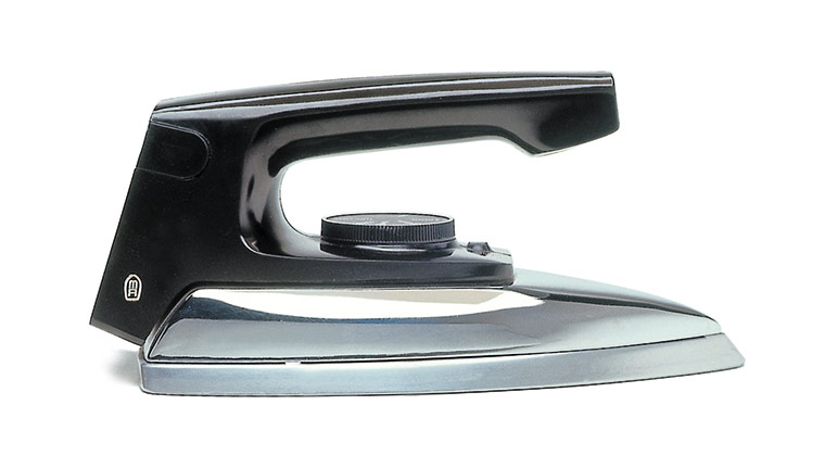 kenneth grange: Morphy Richards iron (1968)