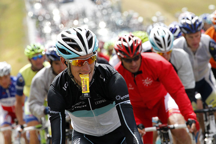 Tour de france stage 16: Andy Schleck chomps on an energy gel bar