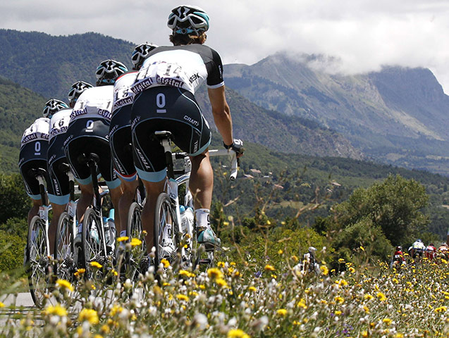 Tour de France stage 17: Leopard-Trek riders head towards the hills