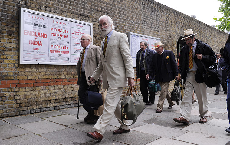England v India test day1: MCC members queue for seats at the England v India test