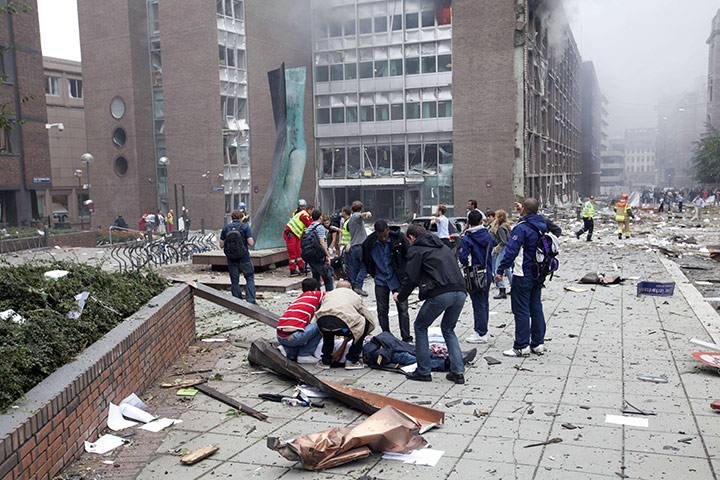 Oslo bombing: Injured people lay on the ground