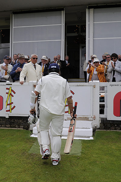Eng v India Day 2 Test 1: The members' enclosure applaud Tendulkar