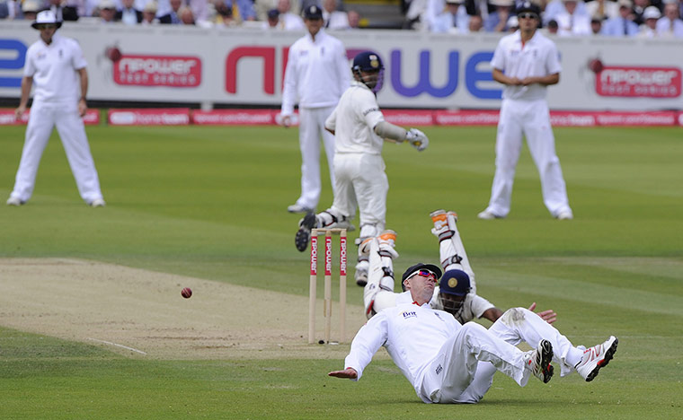 Eng v India Day 2 Test 1: Kevin Pietersen grimaces after falling whilst trying to run out Mukhund