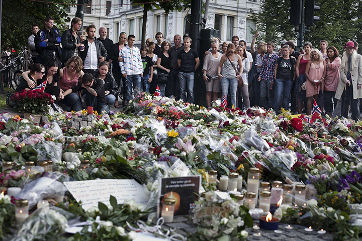 Norway attack: People mourn for the dead from the attack in Norway