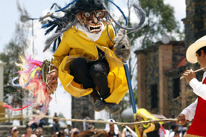 24 hours in pictures: tastoanes dances in Tonala, Mexico