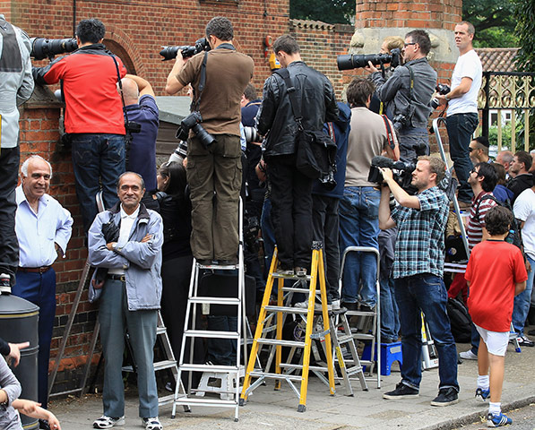 Amy Winehouse funeral: Media photograph and film guests