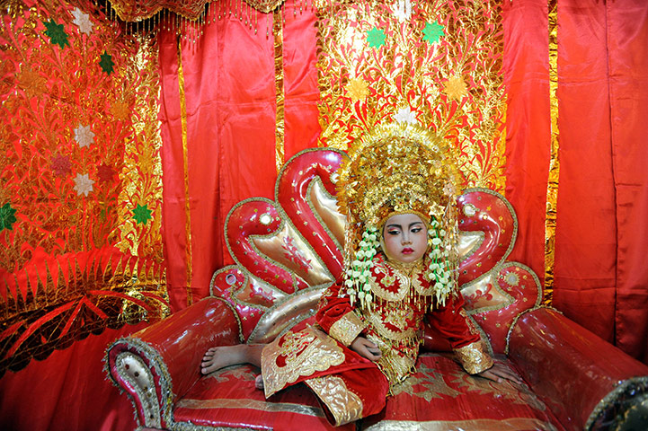 Aika: Lianna attends her Aika ceremony