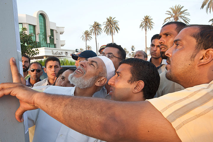 Misrata hospital: Locals search lists of the dead and wounded