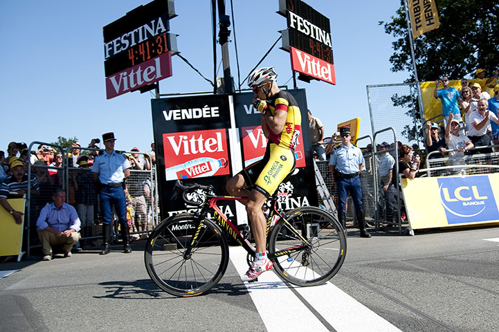 Tour de France stage 1: Philippe Gilbert crosses the line to win stage 1 of the 2011 Tour de France