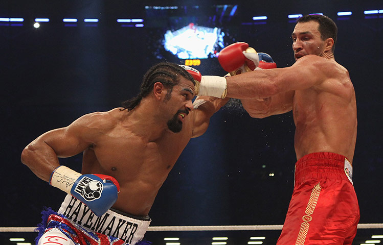 Haye v Klitschko: Wladimir Klitschko defends the blows of David Haye