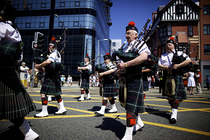 Madonna Del Rosario : Madonna Del Rosario procession in Manchester