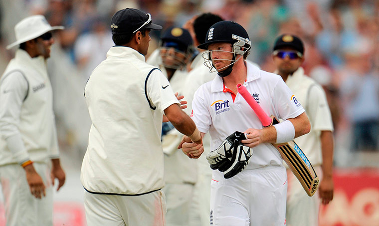 cricket: England's Bell shakes hands