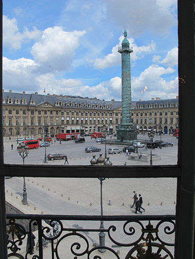 PARIS COUTURE FRIDAY: PARIS COUTURE FRIDAY