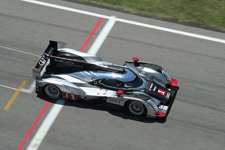 Imola Le Mans Series: Audi No1 flat out on the straight Le Mans Series at Imola Italy