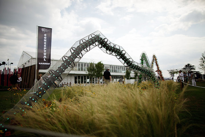 Hampton Court flowers: The Bright Idea conceptual garden 