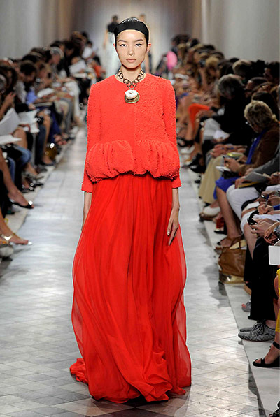 Giambattista Valli: Giambattista Valli Haute Couture 2011/2012 collection Paris