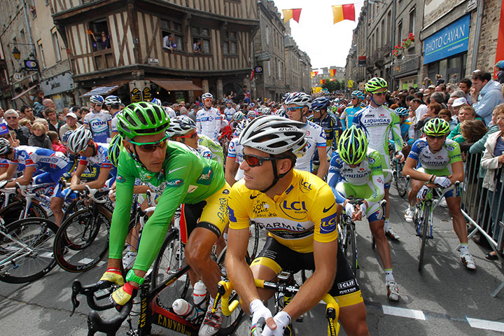 Tour de France Stage 6: Thor Hushovd and Philippe Gilbert wait in the historic center of Dinan