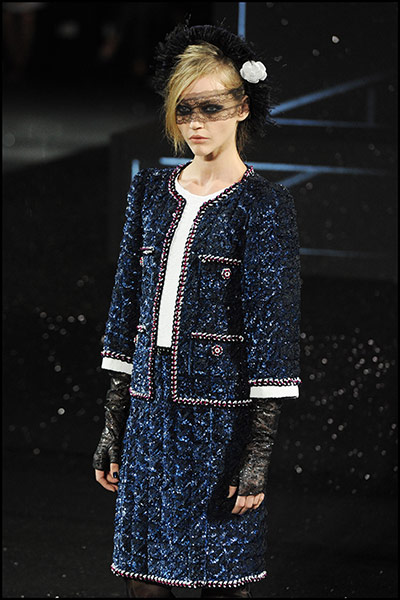 Paris Haute Couture: Chanel Haute Couture 2011/2012 collection Paris