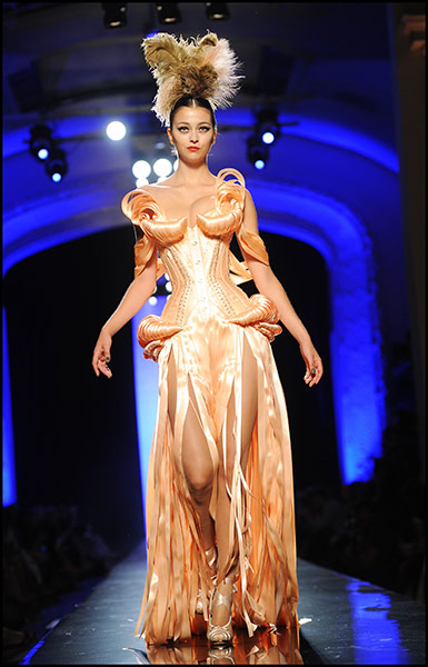 Paris Haute Couture: Jean Paul Gaultier Haute Couture 2011/2012 collection Paris