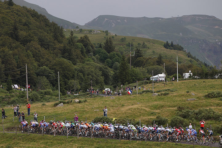 Tour De France stage 8: The peloton climbs towards Col de la Croix Saint-Robert 