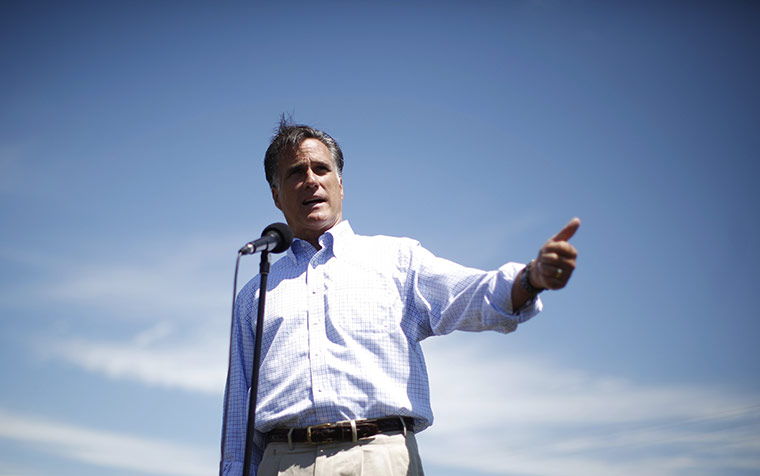 Republican rally in Iowa: Pella, Iowa: U.S. Republican presidential candidate Mitt Romney 