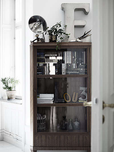 Homes: Monochrome: Homes: Monochrome