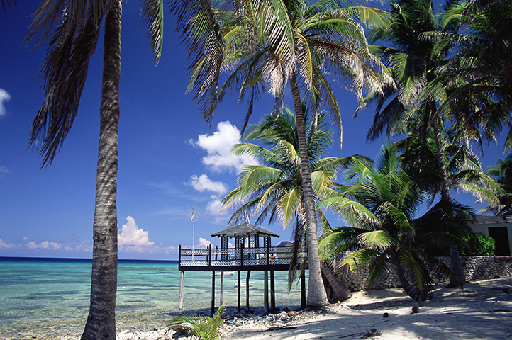 Cayman Islands: Waterside restaurant