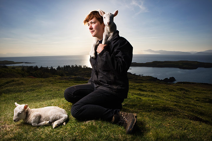 Sarah Boden: Sarah Boden lambing in the Hebrides