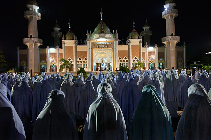 24 Hours: Muslims Mark Ramadan In Southern Thailand