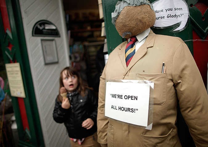 Scarecrow festival : Scarecrow festival 