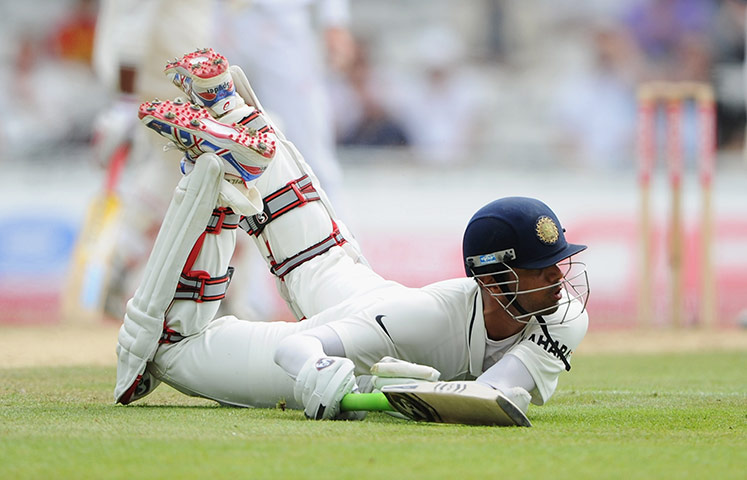 England v India: day 4: Rahul Dravid dive