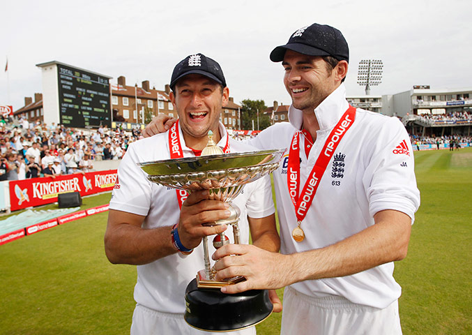India Oval Fourth Test: England's James Anderson and Tim Bresnan celebrate with the Pataudi trophy