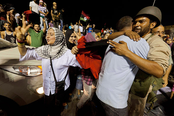 Sean Smith in Tripoli: People celebrate after forces storm Gaddafi's Bab Al-Aziziya compound