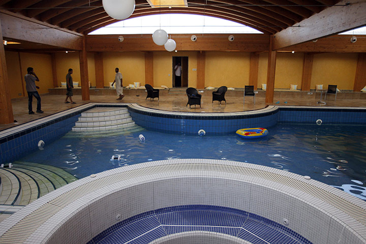 Gaddafi houses: swimming pool 