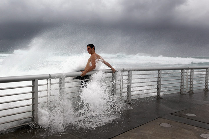 Hurricane Irene: Boynton Beach, Florida: Waves from Hurrican Irene at Boynton Beach