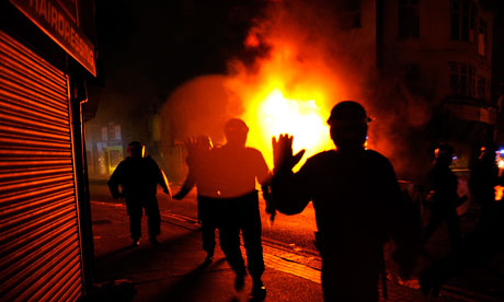 Burning buildings in Croydon