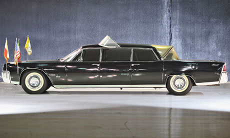 Pope limousine