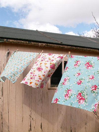 Vintage: washing line by Gill Powell