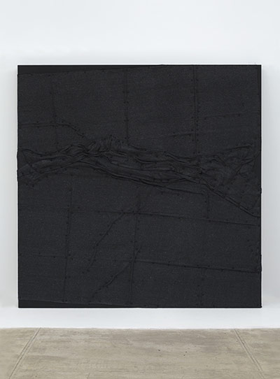 Exhibitionist 0309: Tom Burr