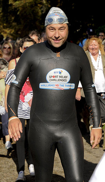 David Walliams Thames : David Walliams swims The Thames for Sport Relief