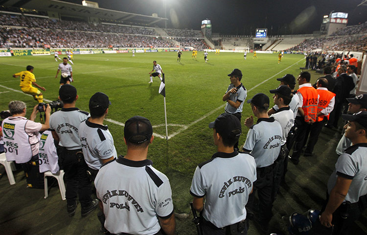 Europa League: Turkish riot police at the match between Besiktas and Maccabi Tel Aviv