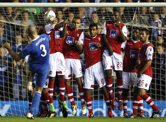 Europa League: David Murphy fires a free-kick over the Braga wall